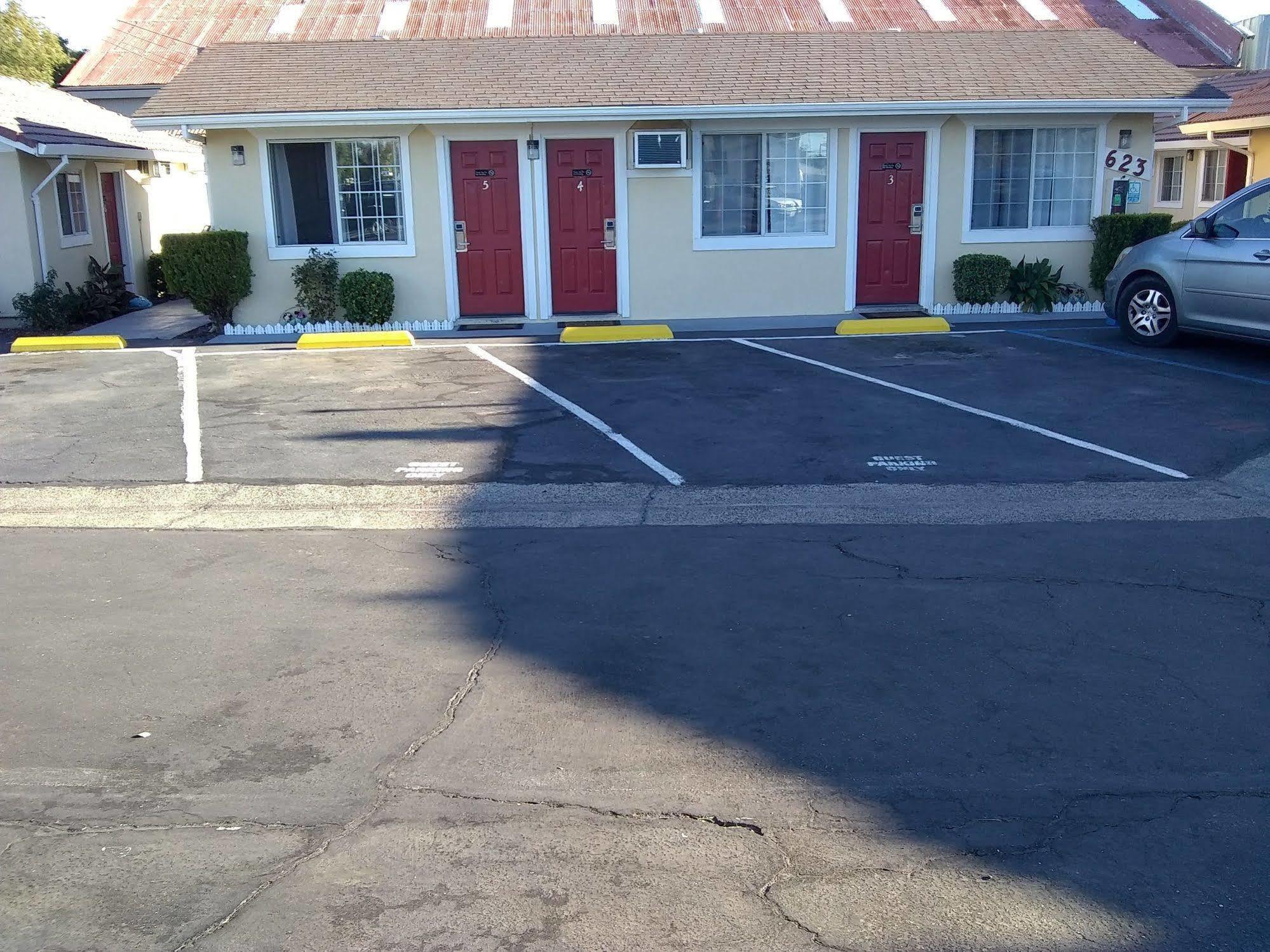 Jerry'S Motel Of Oakdale Dış mekan fotoğraf